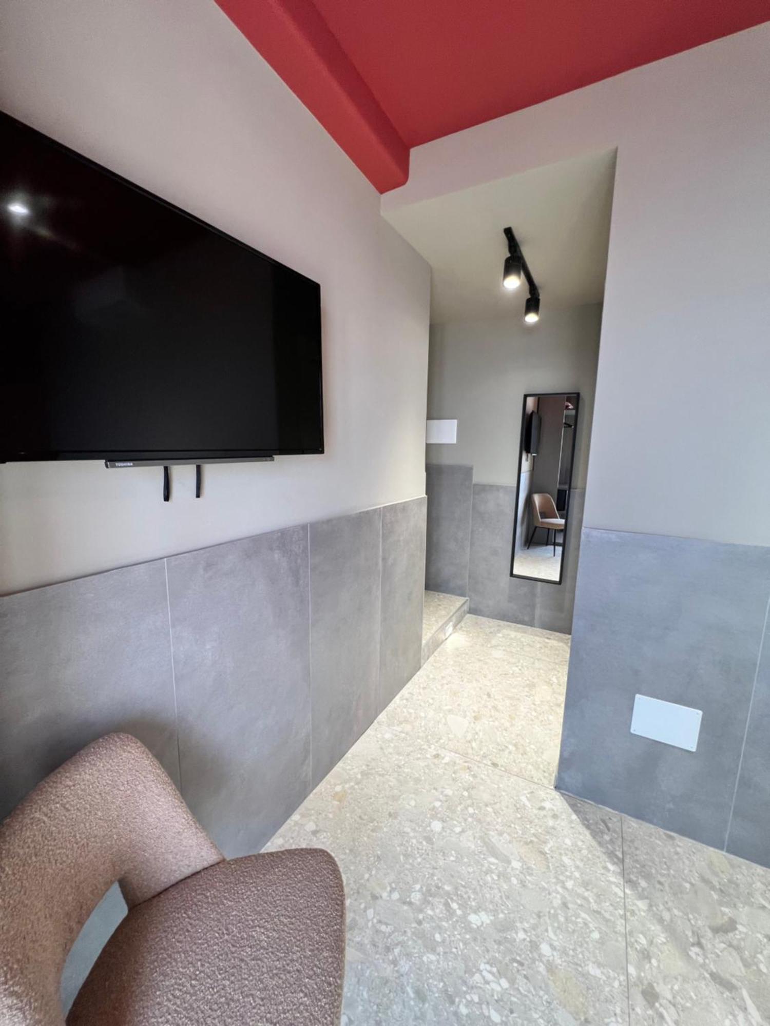 Mia Suites Porto Naples Exterior photo